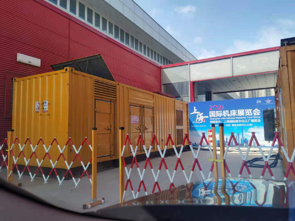 府谷出租发电机-柴油发电机和汽油发电机哪个更好一些？