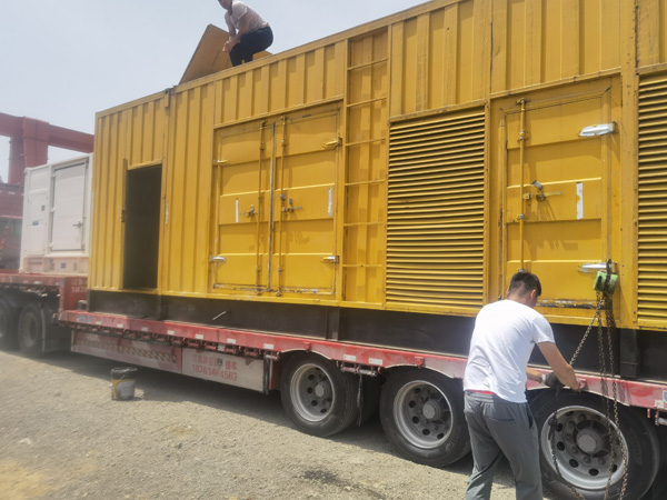 府谷发电机出租100KW发电机需要什么规格的电缆线？