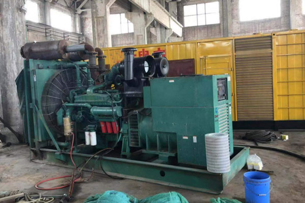 府谷发电机组的空气滤清器应该如何保养？