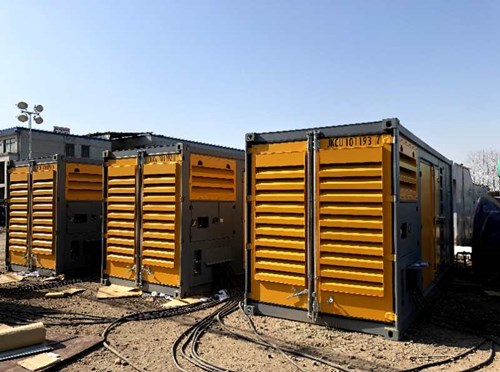 府谷防冻液的气味异常可能是由哪些原因导致的？